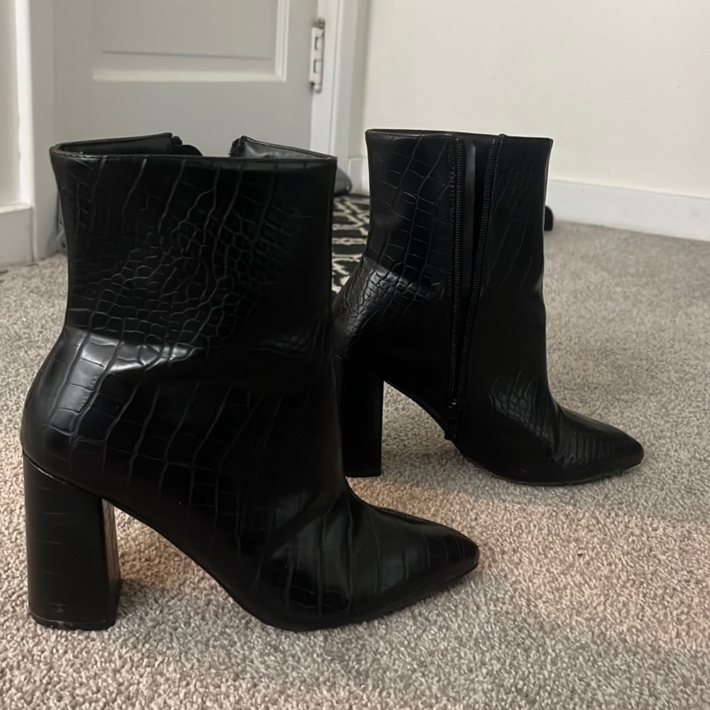Raid Ankle Boots, Size 9